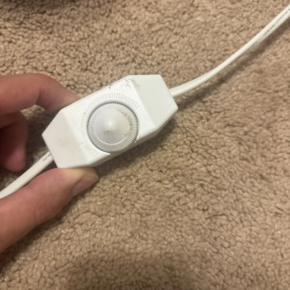 Aimoptg candle warmer